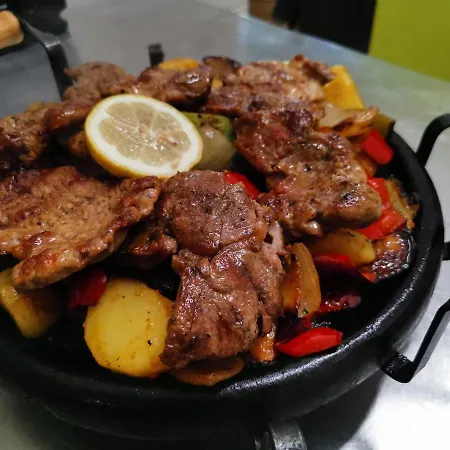 Pollo 3*